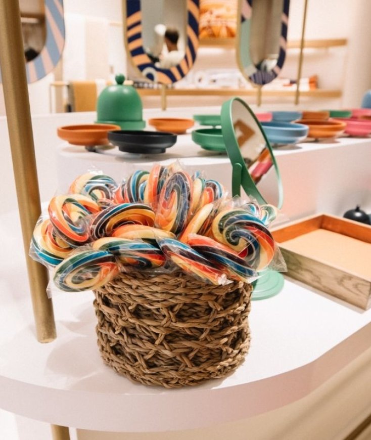 Hermès Chez Mix 2024