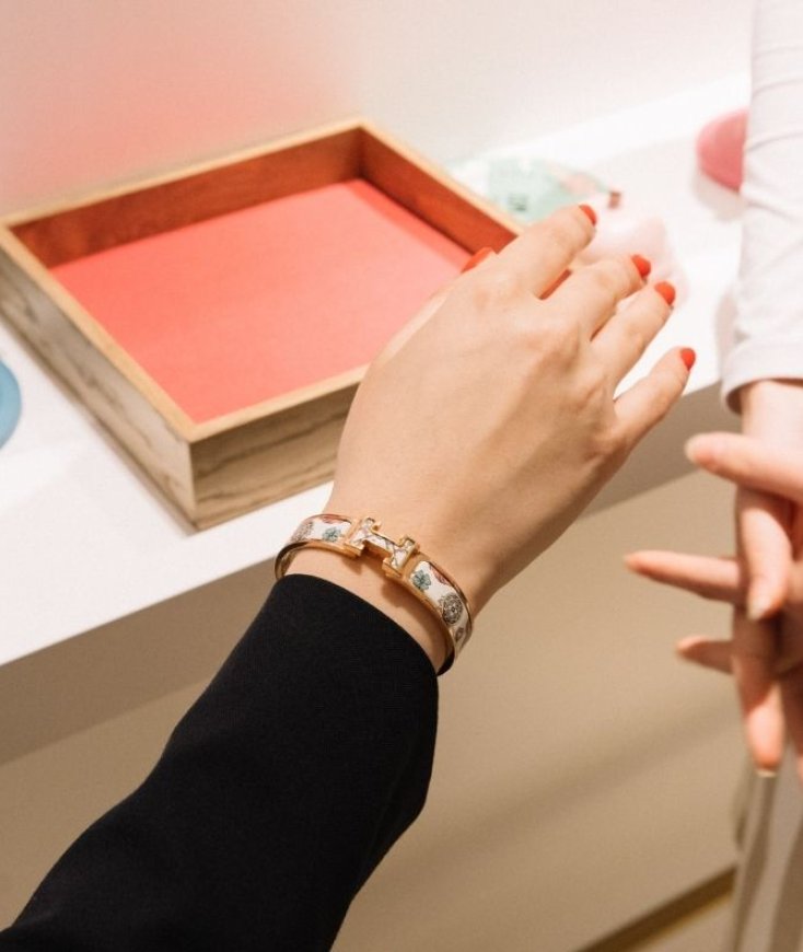 Hermès Chez Mix 2024